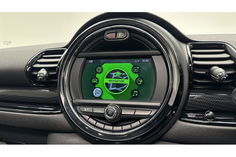 MINI Clubman John Cooper Works - U2630