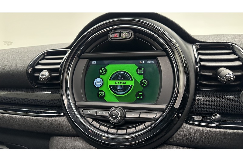 MINI Clubman John Cooper Works - U2630