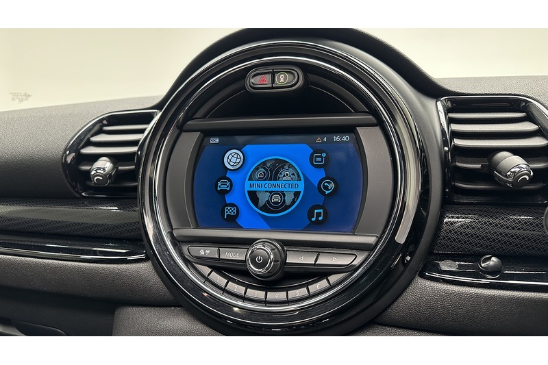 MINI Clubman John Cooper Works - U2630