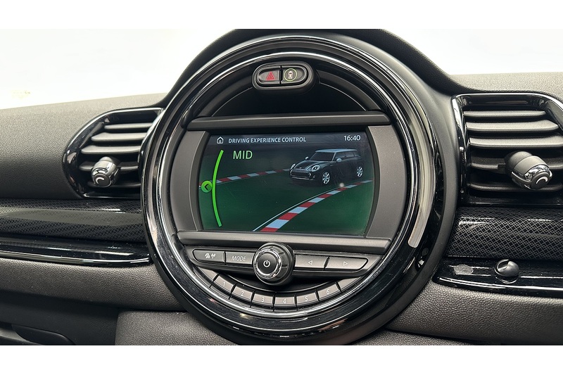 MINI Clubman John Cooper Works - U2630