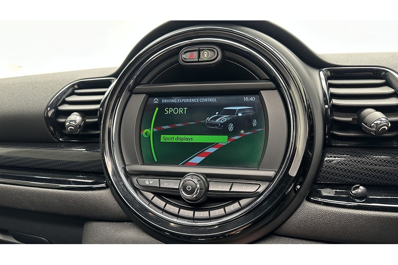 MINI Clubman John Cooper Works - U2630