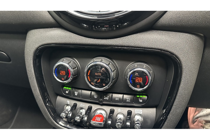 MINI Clubman John Cooper Works - U2630