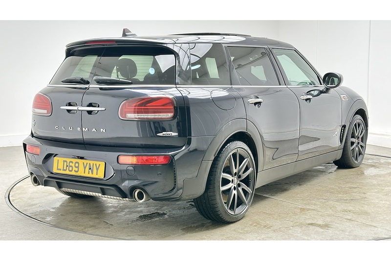 MINI Clubman John Cooper Works - U2630