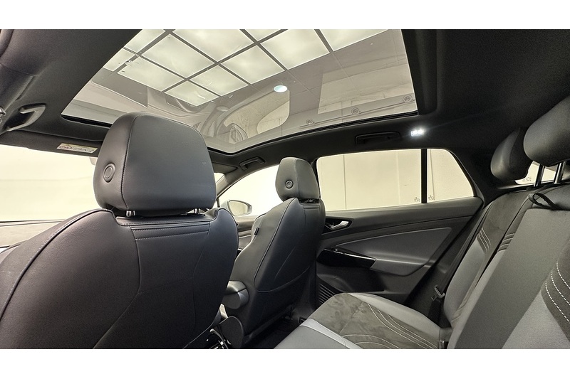 Volkswagen ID.5 Pro Match - U2652