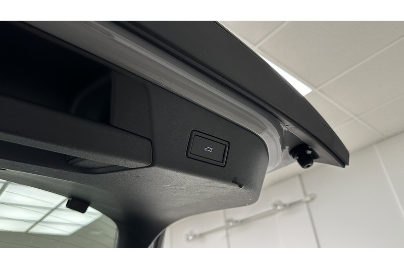 Volkswagen ID.5 Pro Match - U2652