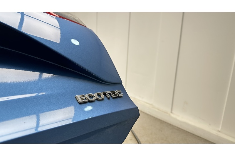 Vauxhall Crossland X Turbo ecoTEC SE Nav - U2672