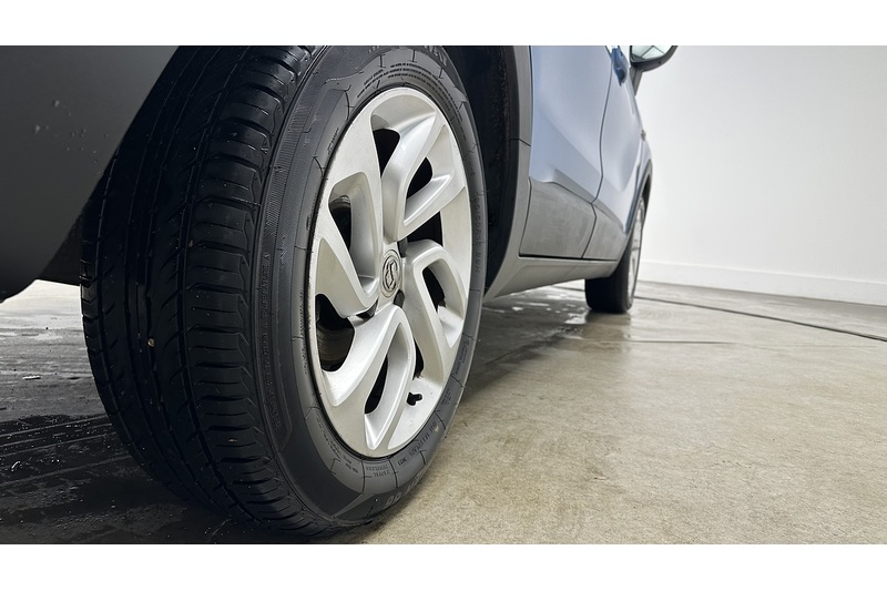 Vauxhall Crossland X Turbo ecoTEC SE Nav - U2672