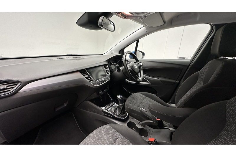 Vauxhall Crossland X Turbo ecoTEC SE Nav - U2672