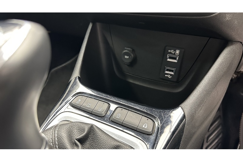 Vauxhall Crossland X Turbo ecoTEC SE Nav - U2672