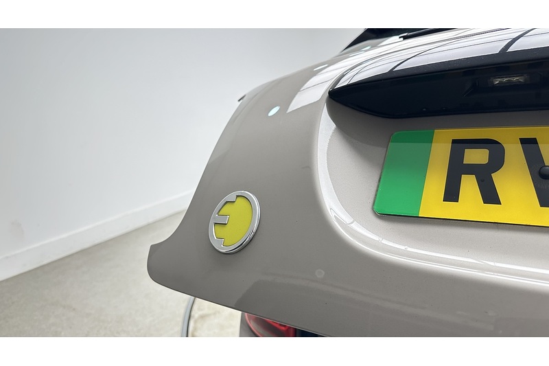MINI Electric Hatch Cooper SE Collection Edition - U2683