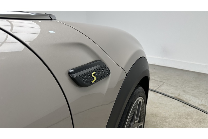 MINI Electric Hatch Cooper SE Collection Edition - U2683