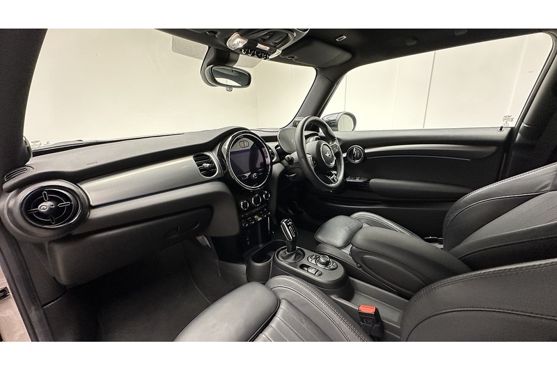 MINI Electric Hatch Cooper SE Collection Edition - U2683