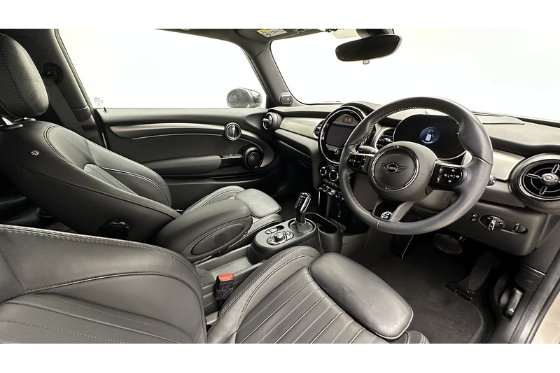 MINI Electric Hatch Cooper SE Collection Edition - U2683
