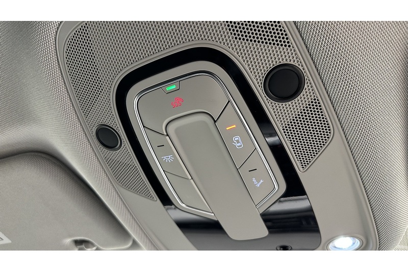 Audi e-tron  - U2692