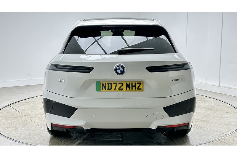 BMW iX 40 M Sport Edition - U2694