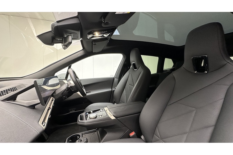 BMW iX 40 M Sport Edition - U2694