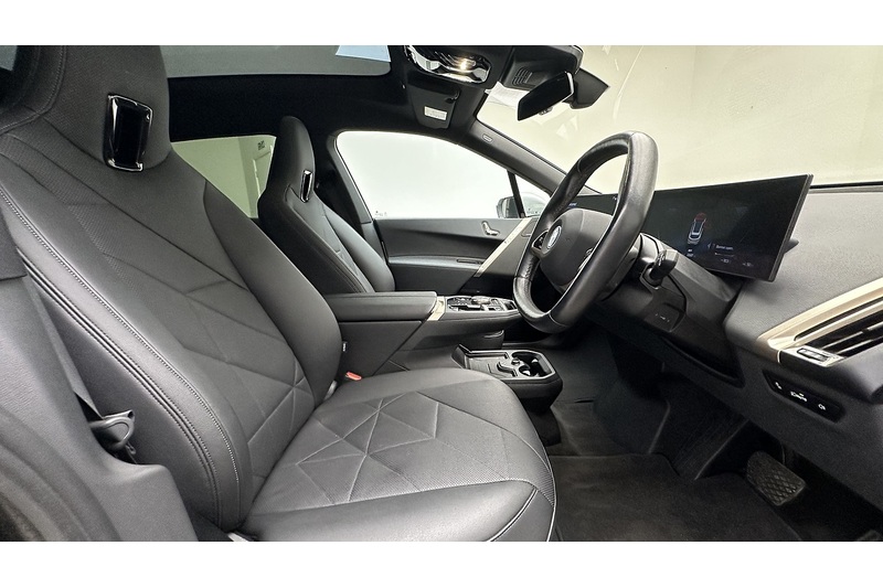 BMW iX 40 M Sport Edition - U2694