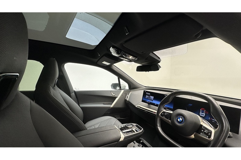 BMW iX 40 M Sport Edition - U2694