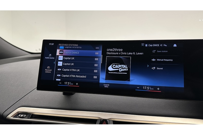 BMW iX 40 M Sport Edition - U2694