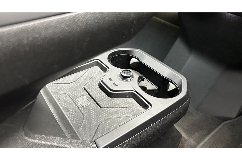 BMW iX 40 M Sport Edition - U2694