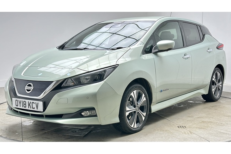 Nissan Leaf N-Connecta - U2748