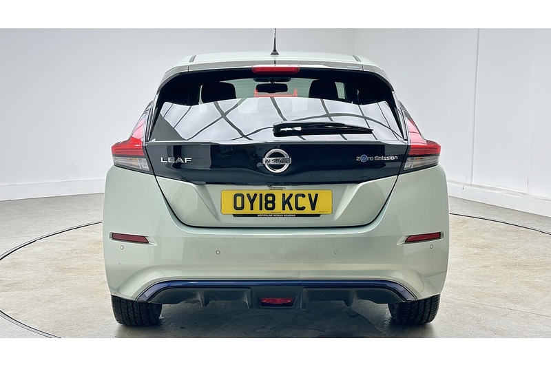 Nissan Leaf N-Connecta - U2748