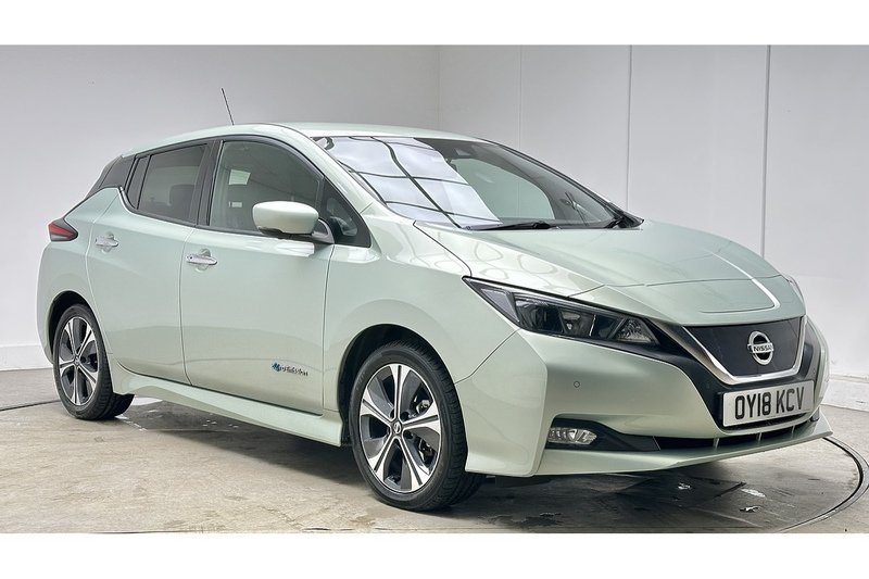 Nissan Leaf N-Connecta - U2748