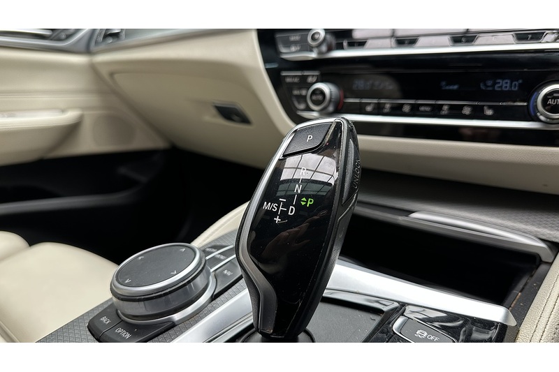 BMW 6 Series Gran Turismo 620d M Sport - U275
