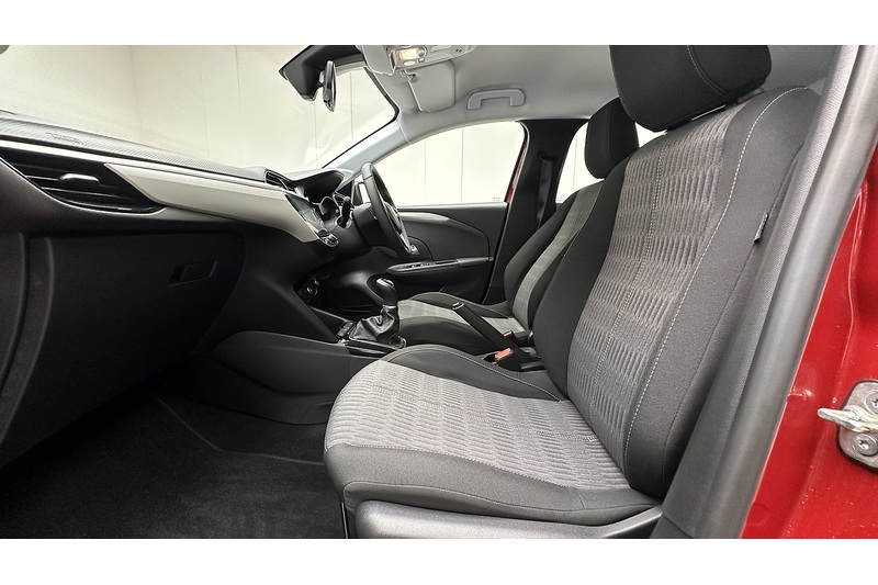 Vauxhall Corsa Design - U2781