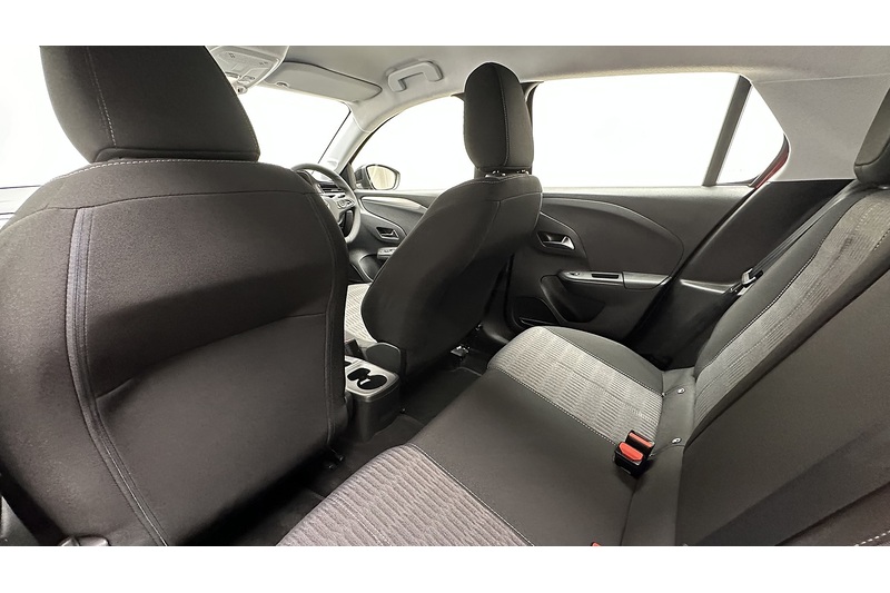 Vauxhall Corsa Design - U2781