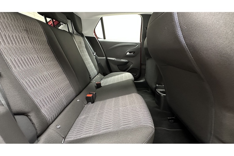 Vauxhall Corsa Design - U2781