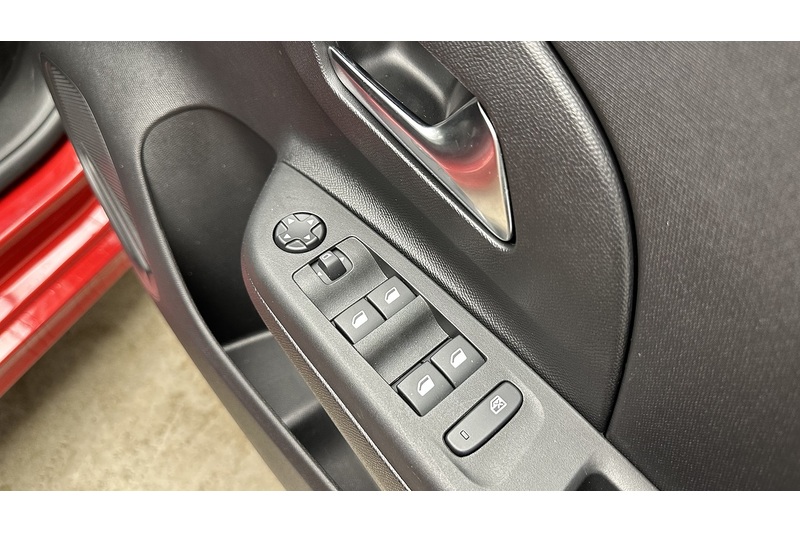 Vauxhall Corsa Design - U2781