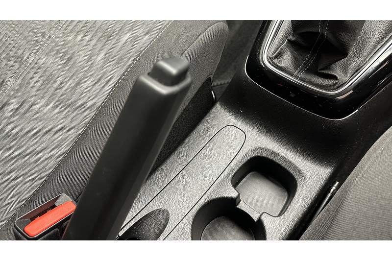 Vauxhall Corsa Design - U2781