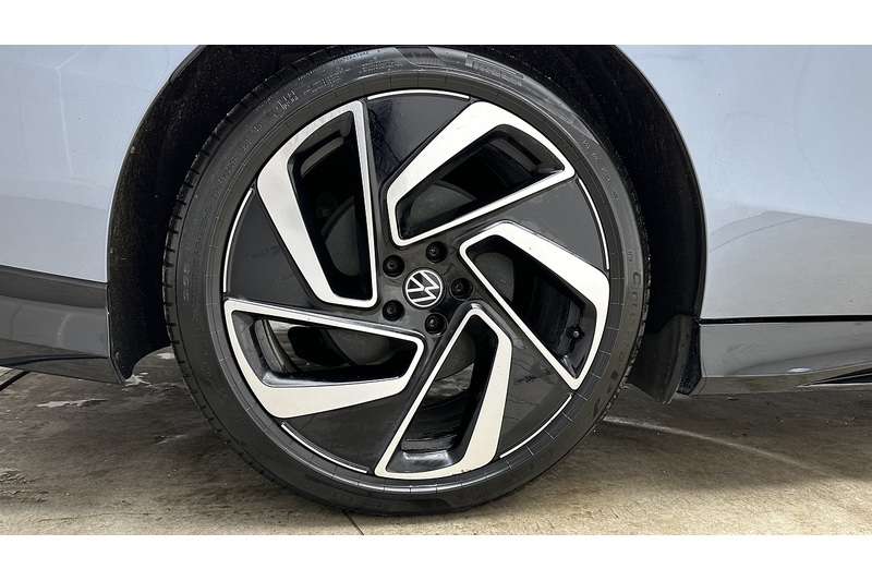 Volkswagen ID.7 Pro Match - U2789