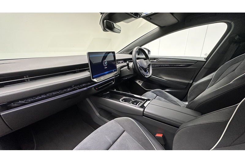 Volkswagen ID.7 Pro Match - U2789