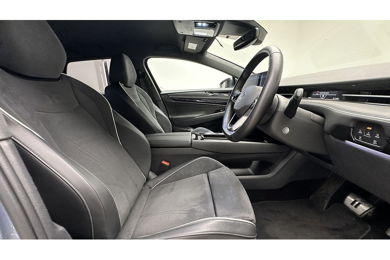 Volkswagen ID.7 Pro Match - U2789