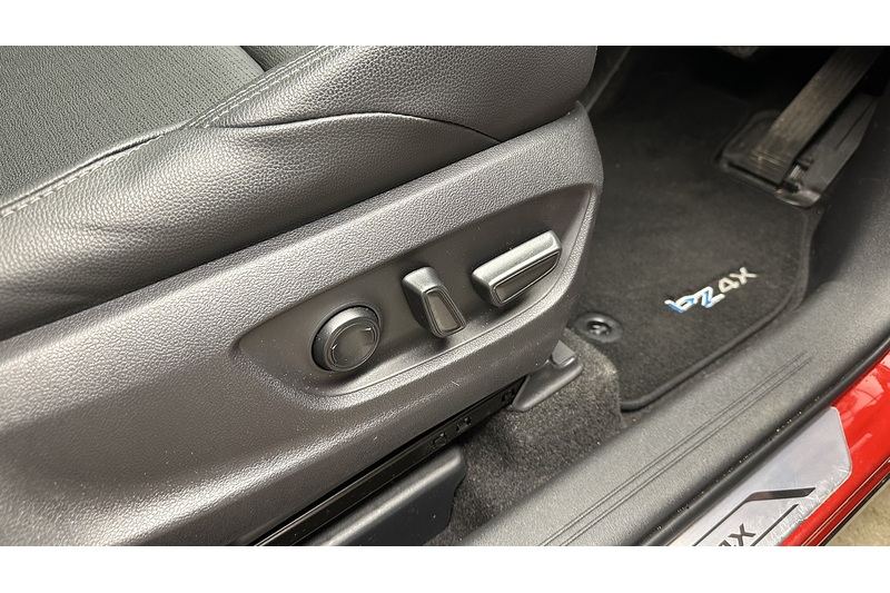 Toyota bZ4X Premiere Edition - U2792