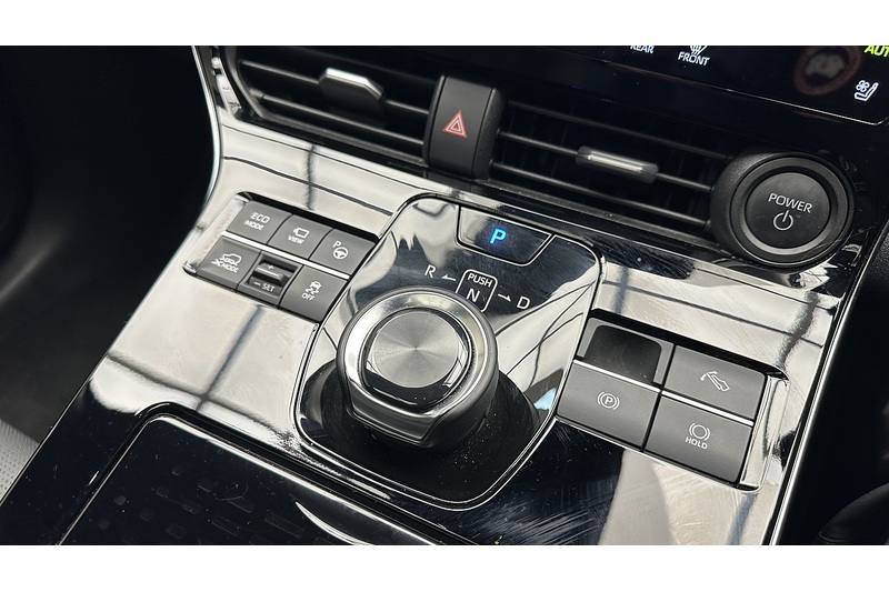 Toyota bZ4X Premiere Edition - U2792