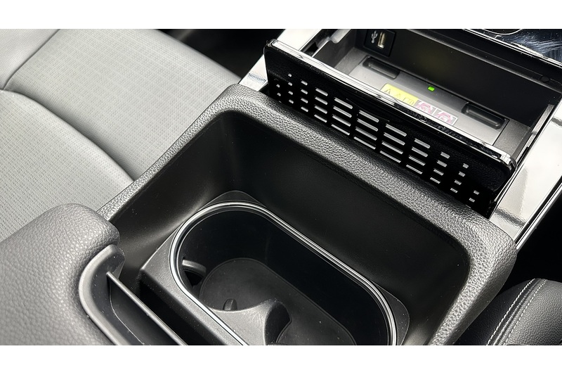 Toyota bZ4X Premiere Edition - U2792