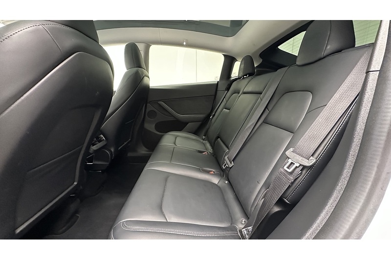 Tesla Model Y Long Range - U2815