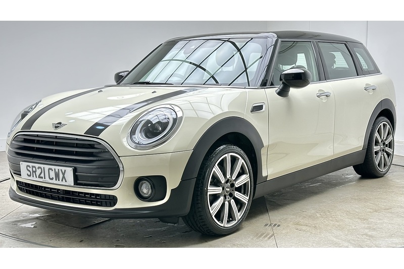 MINI Clubman Cooper Exclusive - U2818