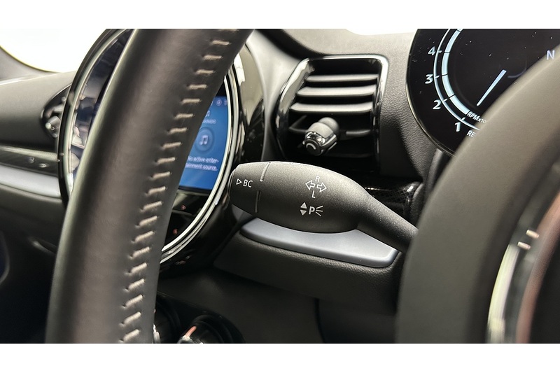MINI Clubman Cooper Exclusive - U2818