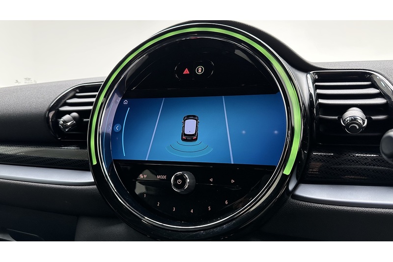 MINI Clubman Cooper Exclusive - U2818