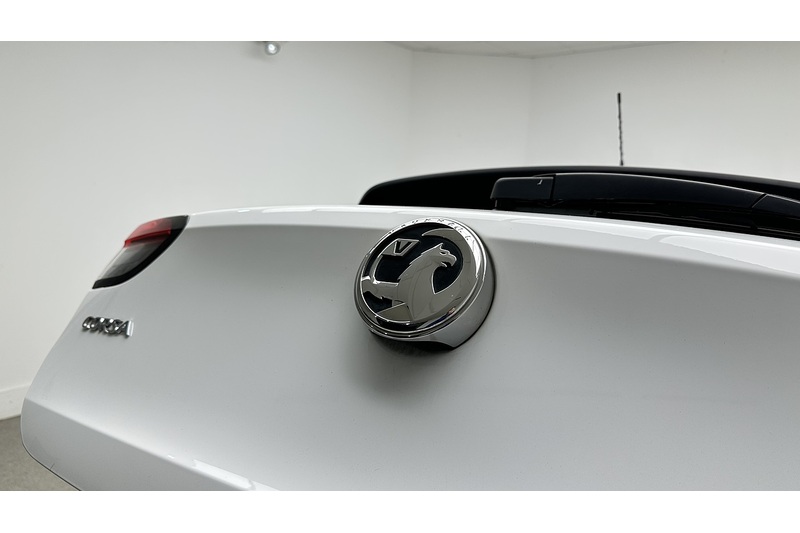 Vauxhall Corsa Design - U2825