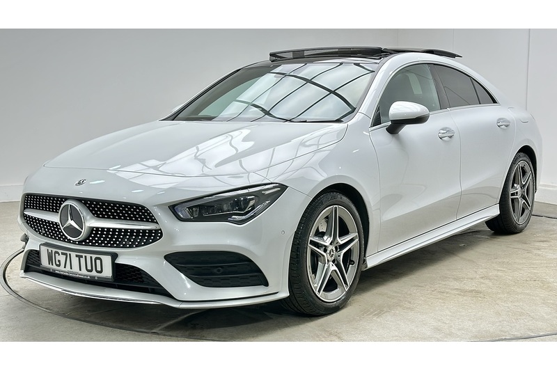 Mercedes-Benz CLA CLA250 AMG Line - U2827