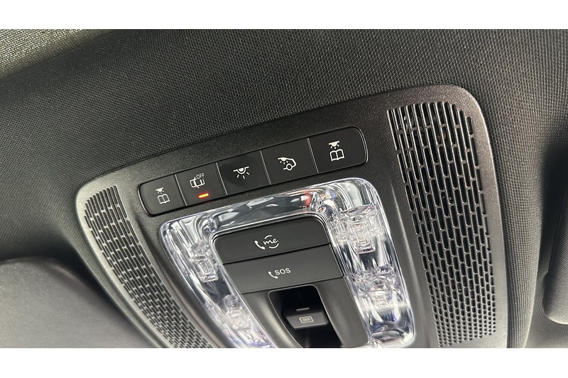 Mercedes-Benz CLA CLA250 AMG Line - U2827