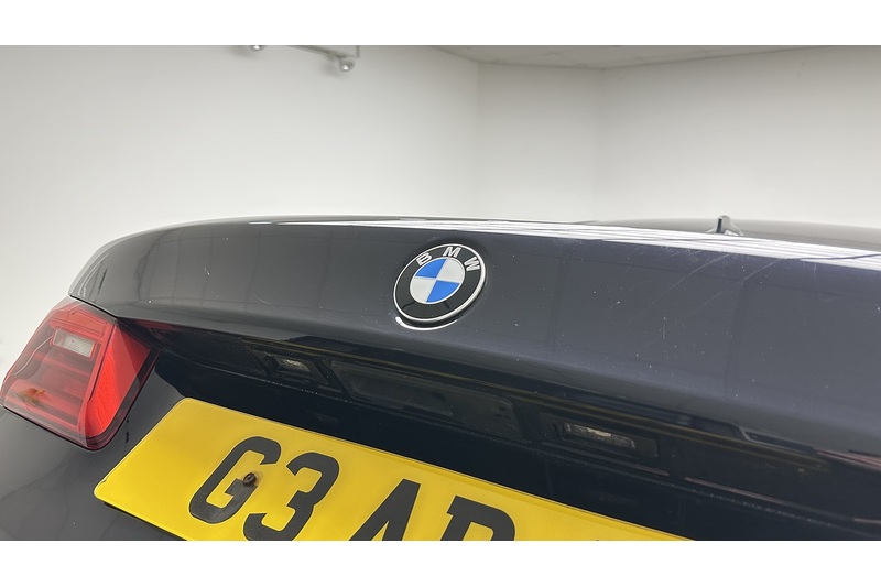 BMW 5 Series 530d M Sport - U2833