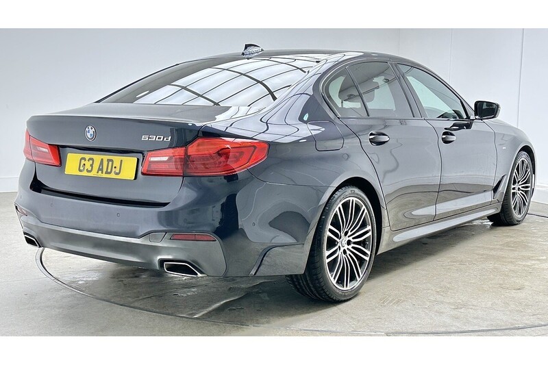BMW 5 Series 530d M Sport - U2833
