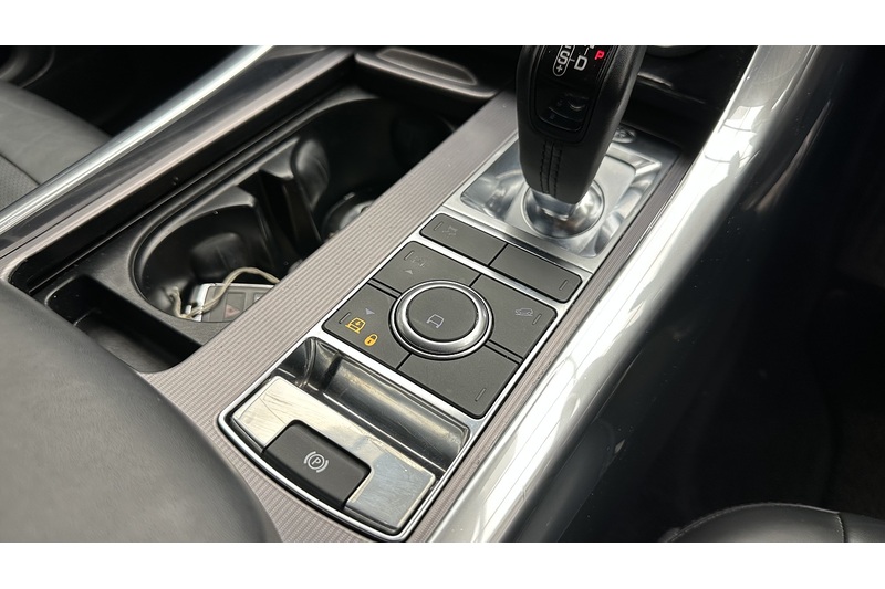 Land Rover Range Rover Sport SD V6 HSE - U2839