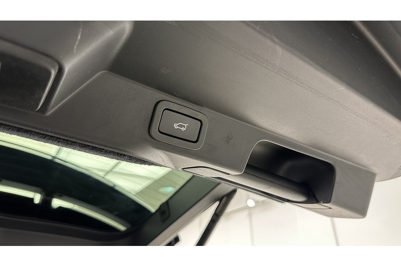 Land Rover Range Rover Sport SD V6 HSE - U2839
